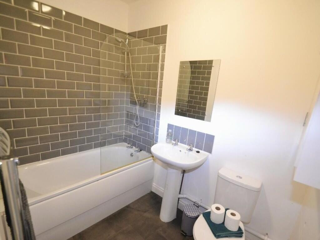 St Margarets Modern Georgian 2 Bedroom Apartment Ryde  Exterior photo